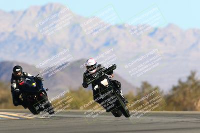 media/Jan-09-2022-SoCal Trackdays (Sun) [[2b1fec8404]]/Turn 14 (10am)/